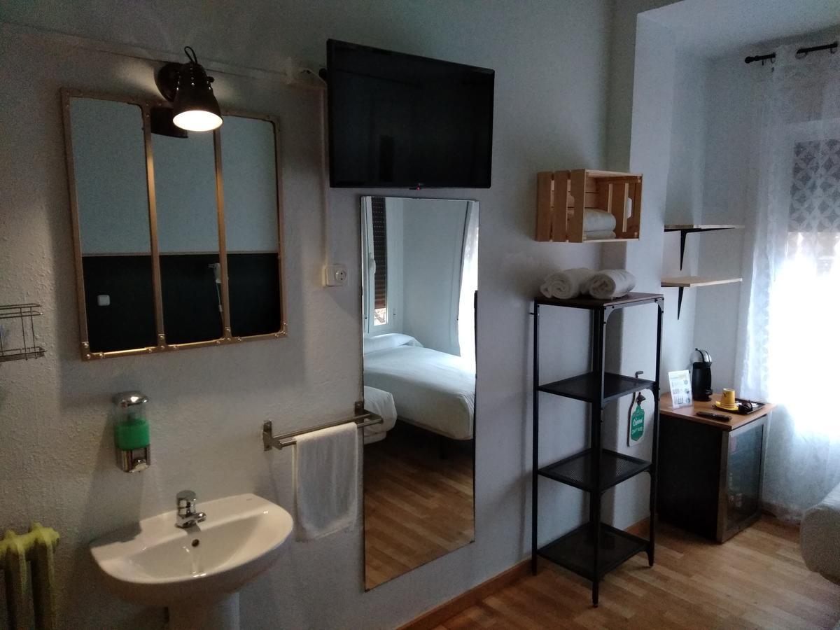 The Bridge Hotel Zaragoza Luaran gambar